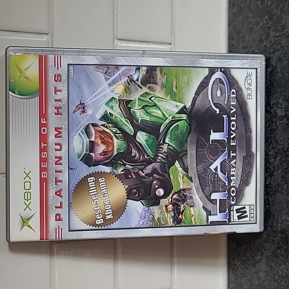 Original XBOX Halo Combat Evolved Game